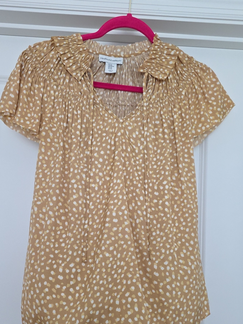 cupcakes & cashmere Tan Dot Pleated Flutter Sleeve Blouse